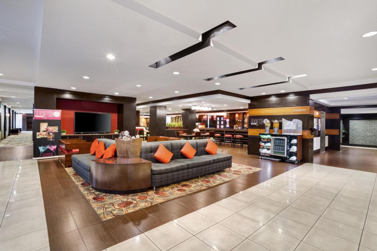 Crowne Plaza Galleria Area By Ihg Hotel